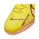 Rosa Amarelo Nike Air Zoom Mercurial Vapor XV Academy IC Halle Lucent Chuteiras de futebol