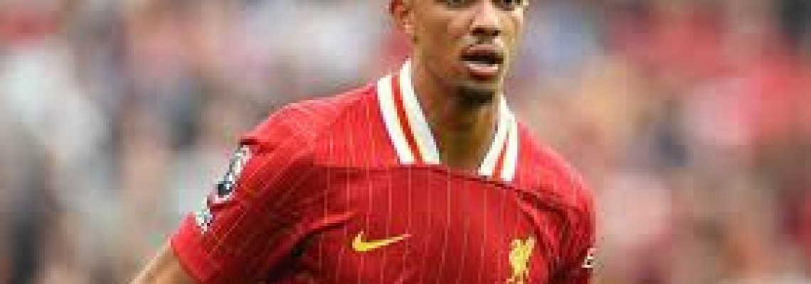 Adeptos do Liverpool despedem-se de Arnold Adeptos do Liverpool despedem-se de Arnold