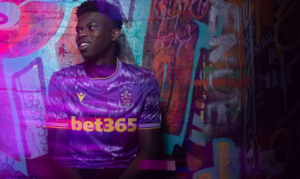 Camisola reserva do Stoke City para 2025-26