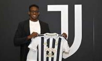 Lucumí junta-se à Juventus