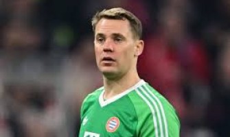 Neuer decidiu não jogar pela seleção alemã.