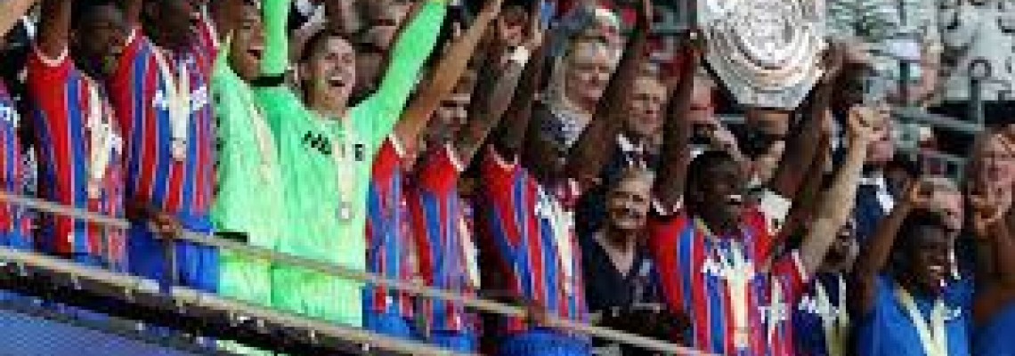 O Crystal Palace derrota o Liverpool nos penáltis. O Crystal Palace derrota o Liverpool nos penáltis.